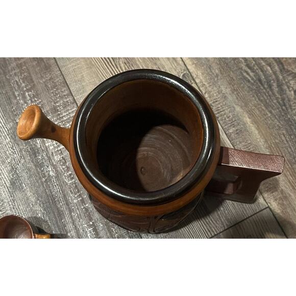 Vintage Hand Carved Teak Wood Tea Pot Pitcher Set w/ 4 cups Lid - Very Nice! - Picture 6 of 9